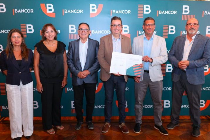 Córdoba refuerza el acceso financiero para cooperativas y mutuales con un nuevo convenio junto a Bancor